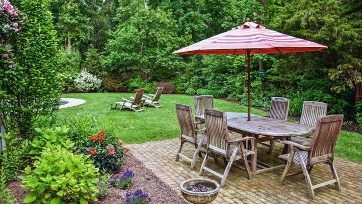 5 Reasons Why Maintenance Is the Single Best Thing You Can Do to Protect Your Backyard